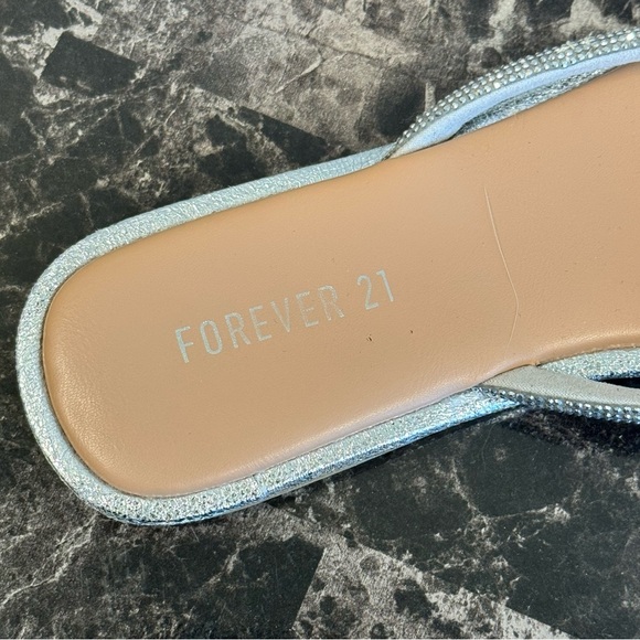 Forever 21 Metallic Silver Sandals - Picture 3 of 8